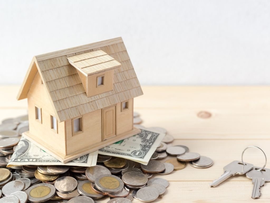 Investor discussing loan extension options with lender